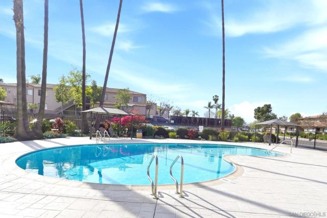 9717 Winter Gardens 180, Lakeside, CA 92040