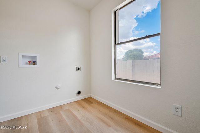 8477 N Acre Drive, Tucson, AZ 85742