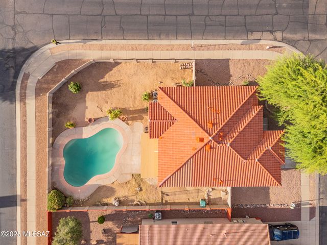 8477 N Acre Drive, Tucson, AZ 85742