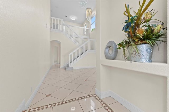 6657 Lurais Drive, Lake Worth, FL 33463