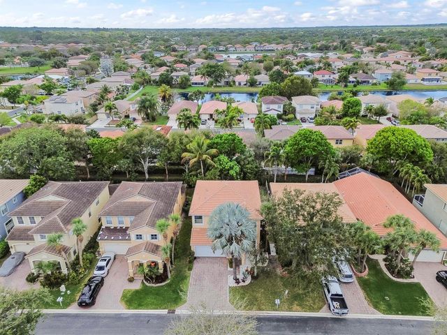 6657 Lurais Drive, Lake Worth, FL 33463