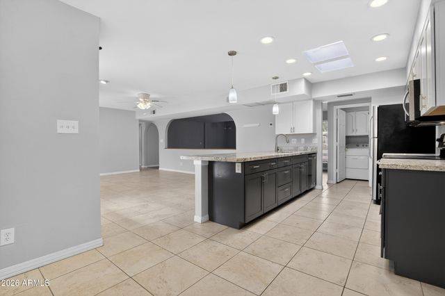 6843 E REDFIELD Road, Scottsdale, AZ 85254