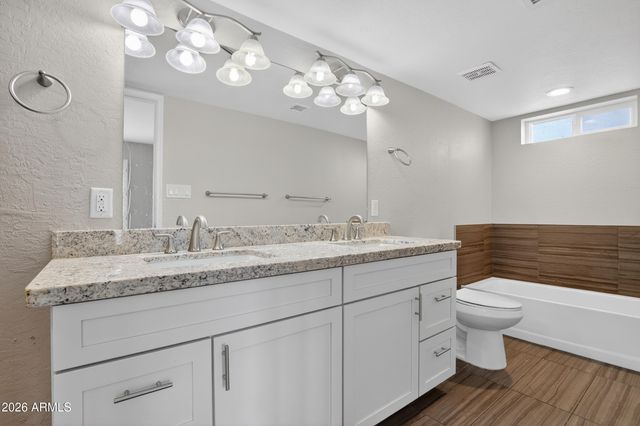 6843 E REDFIELD Road, Scottsdale, AZ 85254