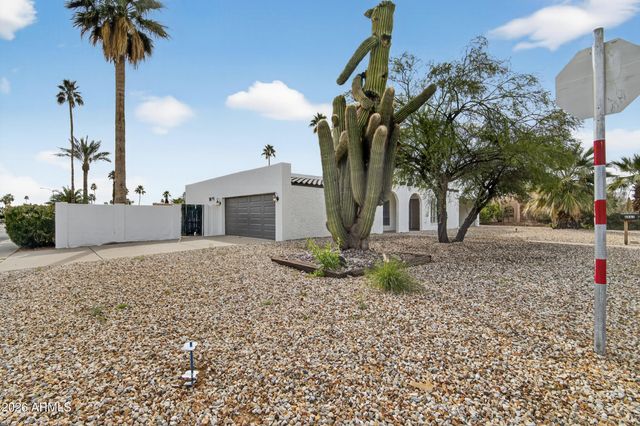 6843 E REDFIELD Road, Scottsdale, AZ 85254
