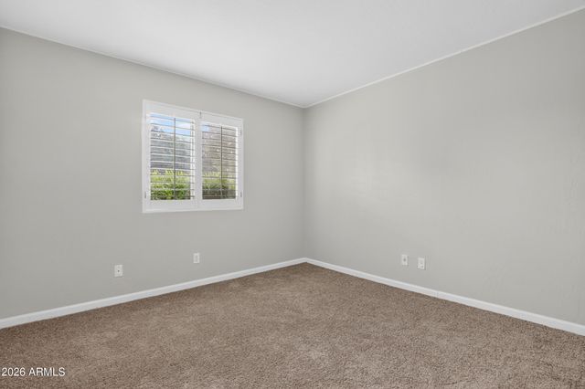 6843 E REDFIELD Road, Scottsdale, AZ 85254