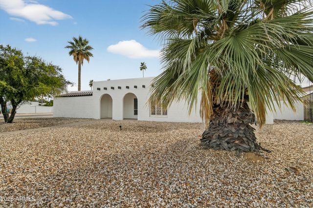 6843 E REDFIELD Road, Scottsdale, AZ 85254