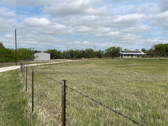 2190 W FM 574 Road W, Mullin, TX 76864