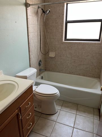 2190 W FM 574 Road W, Mullin, TX 76864