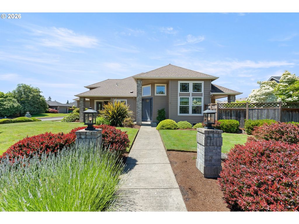 1211 NAPA CREEK Dr, Eugene, OR 97404