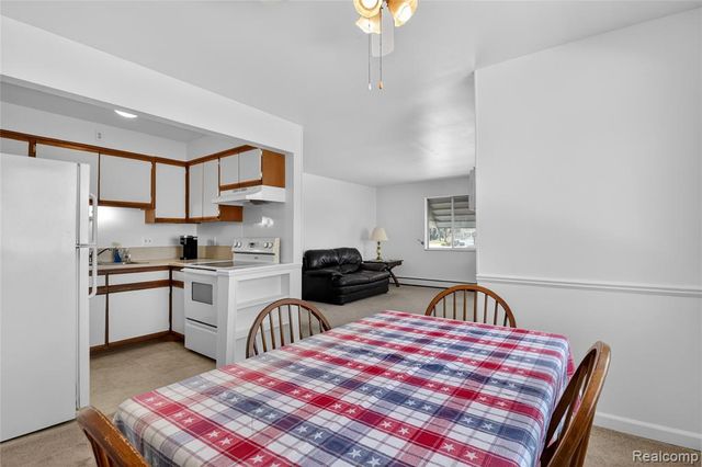 5959 Alan Drive 50, Brighton, MI 48116