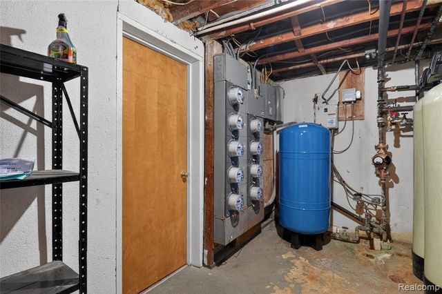 5959 Alan Drive 50, Brighton, MI 48116