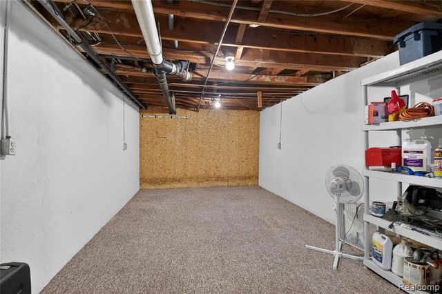 5959 Alan Drive 50, Brighton, MI 48116