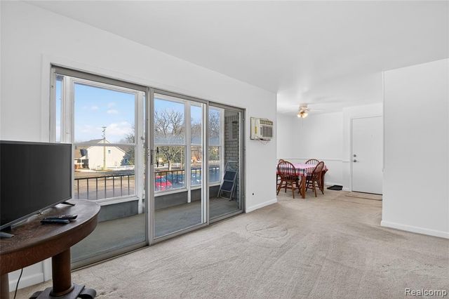 5959 Alan Drive 50, Brighton, MI 48116