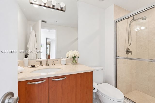 3301 NE 183rd St 403, Aventura, FL 33160