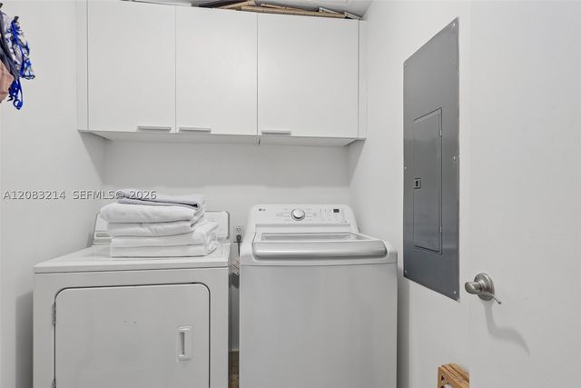 3301 NE 183rd St 403, Aventura, FL 33160
