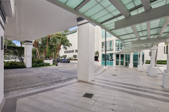 3301 NE 183rd St 403, Aventura, FL 33160