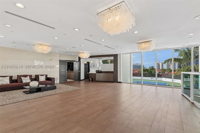 3301 NE 183rd St 403, Aventura, FL 33160