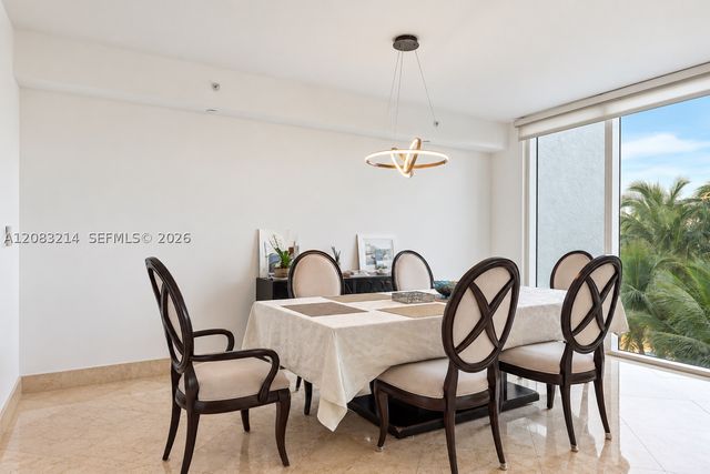 3301 NE 183rd St 403, Aventura, FL 33160