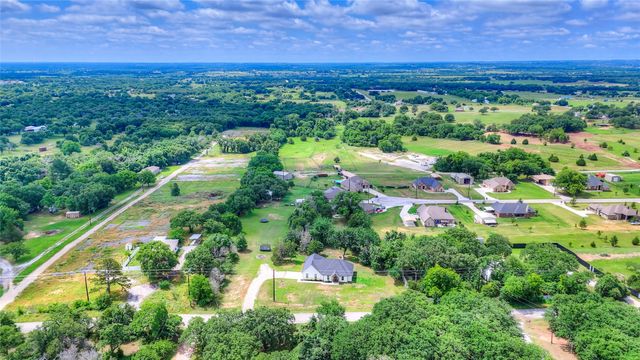 1355 Jay Bird Road, Springtown, TX 76082