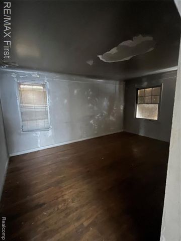 19593 Annott Street, Detroit, MI 48205