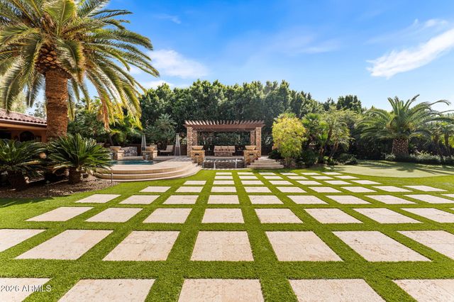 11571 E COCHISE Drive, Scottsdale, AZ 85259