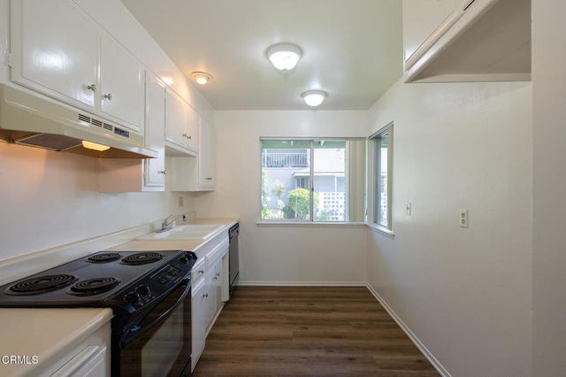 173 W Elfin Green, Port Hueneme, CA 93041