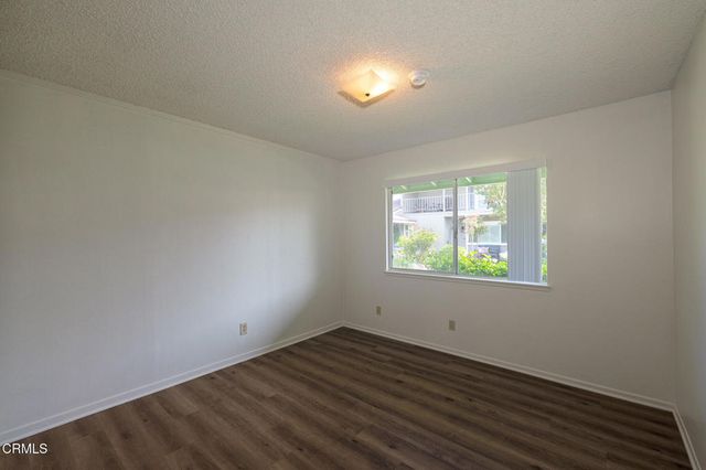 173 W Elfin Green, Port Hueneme, CA 93041