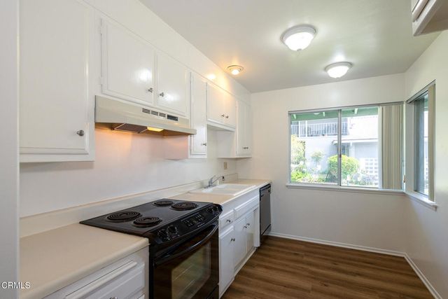 173 W Elfin Green, Port Hueneme, CA 93041