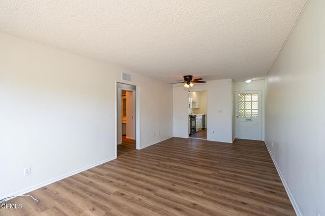 173 W Elfin Green, Port Hueneme, CA 93041