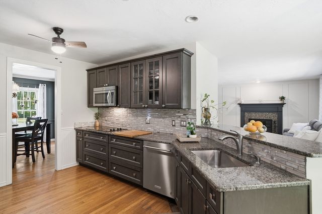 150 Samuel Dr, Northbridge, MA 01588