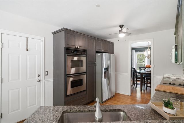 150 Samuel Dr, Northbridge, MA 01588