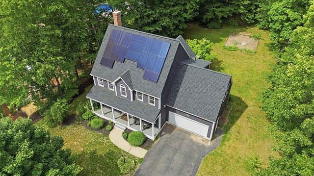 150 Samuel Dr, Northbridge, MA 01588