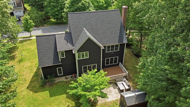 150 Samuel Dr, Northbridge, MA 01588
