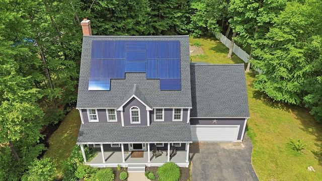 150 Samuel Dr, Northbridge, MA 01588