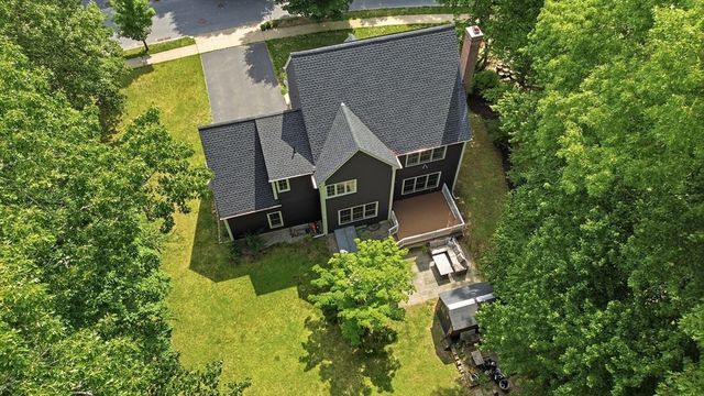 150 Samuel Dr, Northbridge, MA 01588