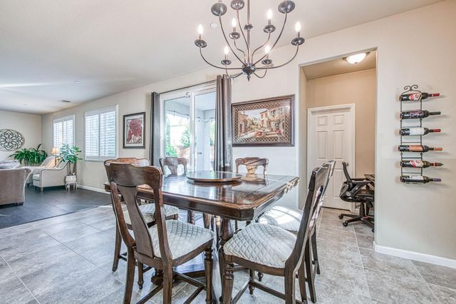 4102 Richmond Avenue, Clovis, CA 93619