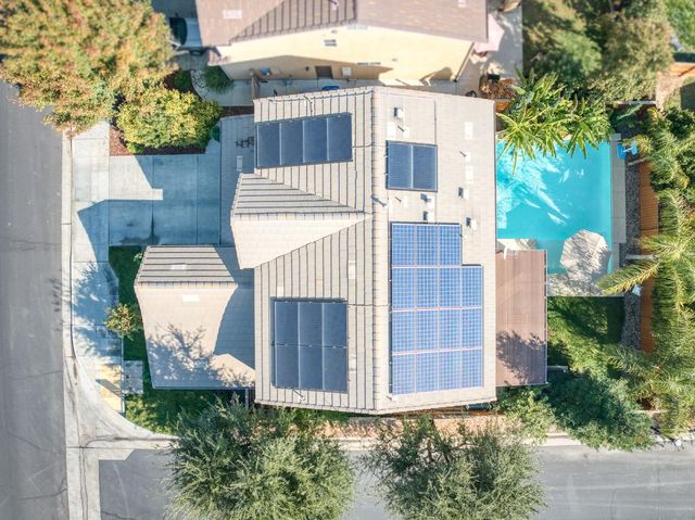 4102 Richmond Avenue, Clovis, CA 93619