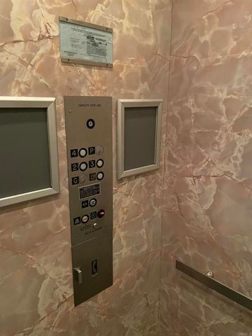 1355 N Sierra Bonita Avenue 204, West Hollywood, CA 90046