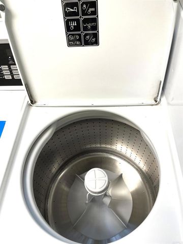 1355 N Sierra Bonita Avenue 204, West Hollywood, CA 90046