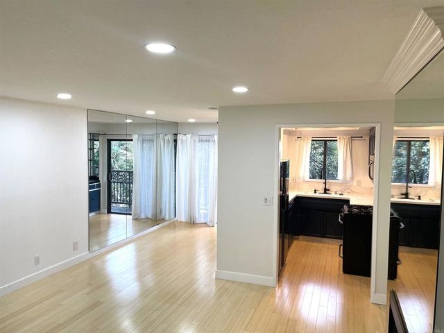 1355 N Sierra Bonita Avenue 204, West Hollywood, CA 90046