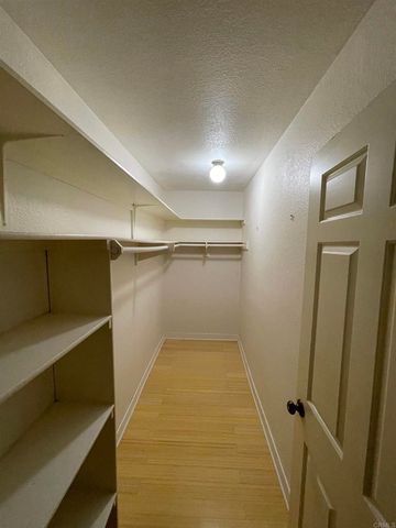 1355 N Sierra Bonita Avenue 204, West Hollywood, CA 90046