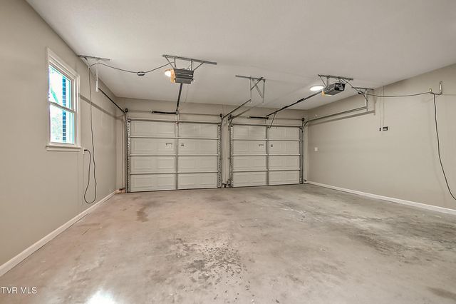 6371 Old Jonesboro Road, Bristol, TN 37620