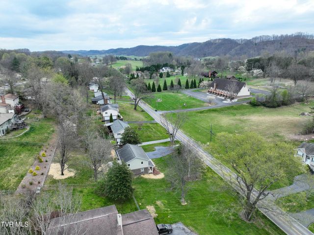 6371 Old Jonesboro Road, Bristol, TN 37620