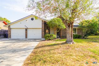 202 Beechwood, Victoria, TX 77901