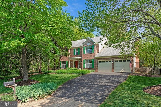 9361 WEATHERSFIELD DR, Bristow, VA 20136