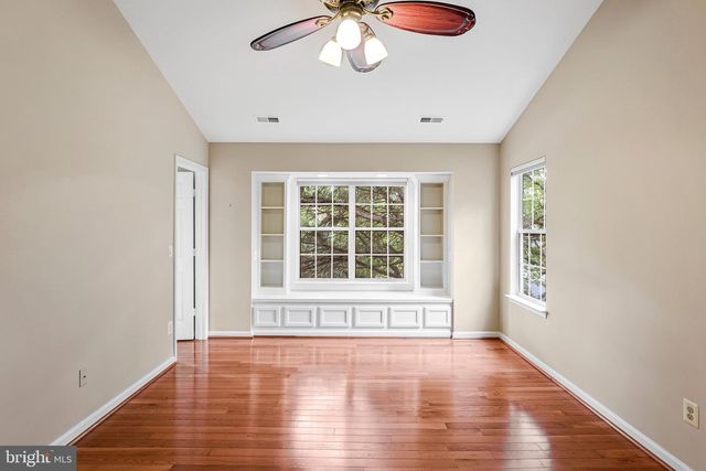 9361 WEATHERSFIELD DR, Bristow, VA 20136