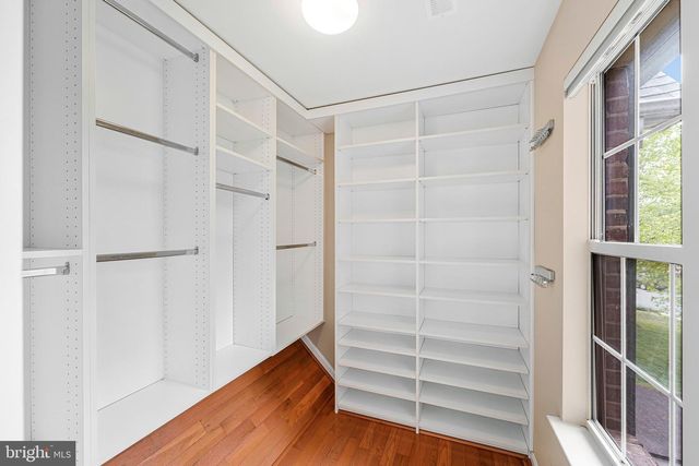 9361 WEATHERSFIELD DR, Bristow, VA 20136