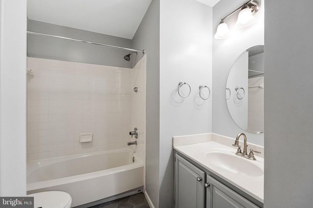 9361 WEATHERSFIELD DR, Bristow, VA 20136