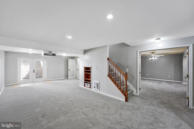 9361 WEATHERSFIELD DR, Bristow, VA 20136