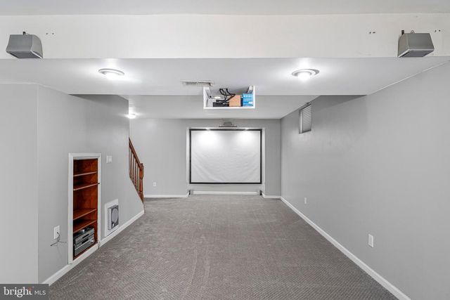 9361 WEATHERSFIELD DR, Bristow, VA 20136